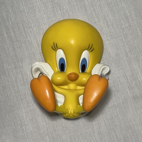 Vintage Tweety Bird Towel Hook or Soap Holder with Suction Cup Looney Tunes Cute - Picture 1 of 3